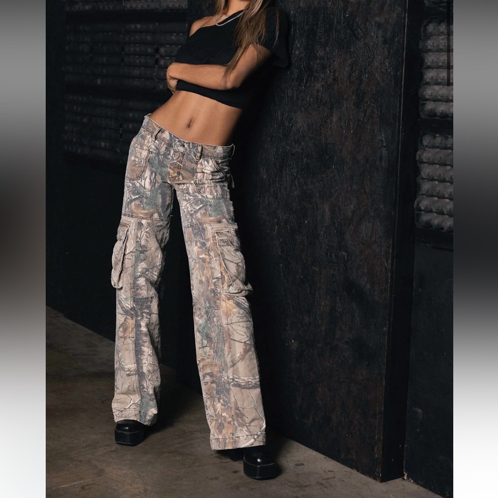 Revice Denim - The Amelia Pant/Oakland Camo